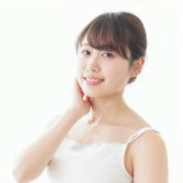 話している人物の写真:女性11